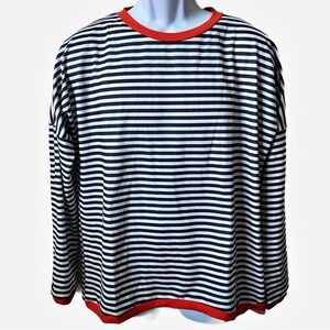 Exclusive, Crew neck long sleeve striped shirt